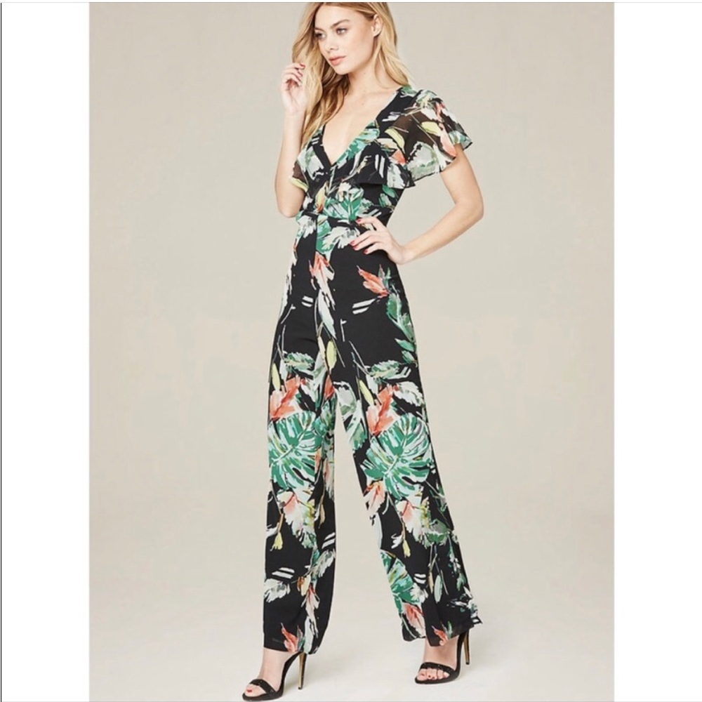 Adelyn Rae Black Tropical Floral V-Neck Jumpsuit